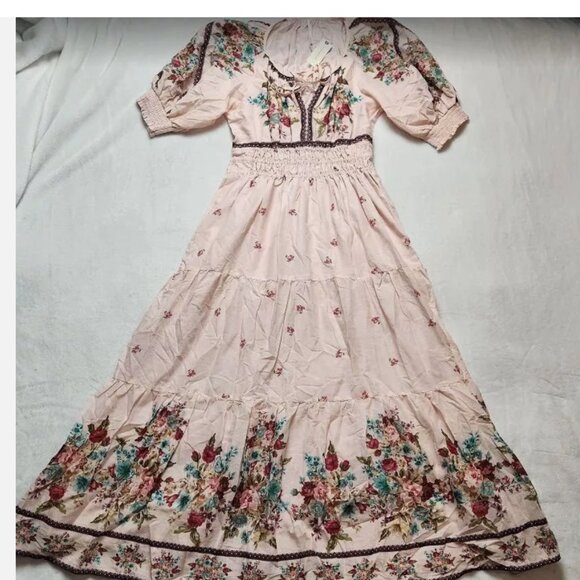 The Somerset Maxi Dress: Puff-Sleeve Edition - Picture 4 of 4